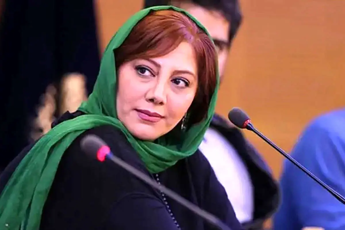 «زهرا داوودنژاد» با دخترش «یلدا» در اکران خصوصی