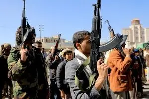 تنگه هرمز در محاصره جنگ و دیپلماسی؛ از تداوم حمله به کشتی‌ها تا تعویق نشست عمان