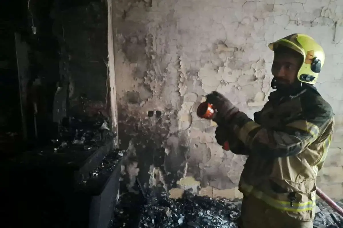آتش سوزی مرگبار در نعمت آباد تهران/  ۱۵ نفر نجات یافتند