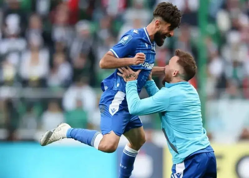 ستاره مدنظر پرسپولیس بهترین بازیکن لیگ شد!