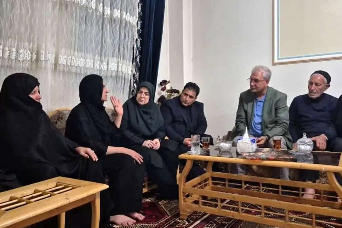 چرا سخنگوی دولت و دختر پزشکیان به خانه الهه حسین‌نژاد رفتند؟