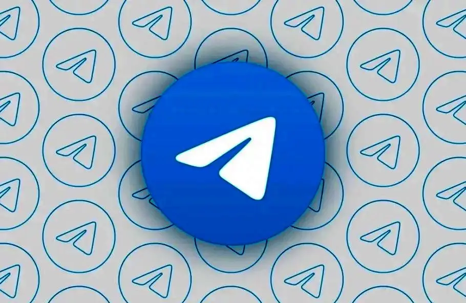 تلگرام اندروید شیشه‌ای شد؛ استوری رایگان برای کاربران ایران فعال شد