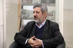 خاطره فعال اصولگرا از ناهار با خاوری: درباره اقتصاد اسلامی حرف می زد و چفیه انداخته بود