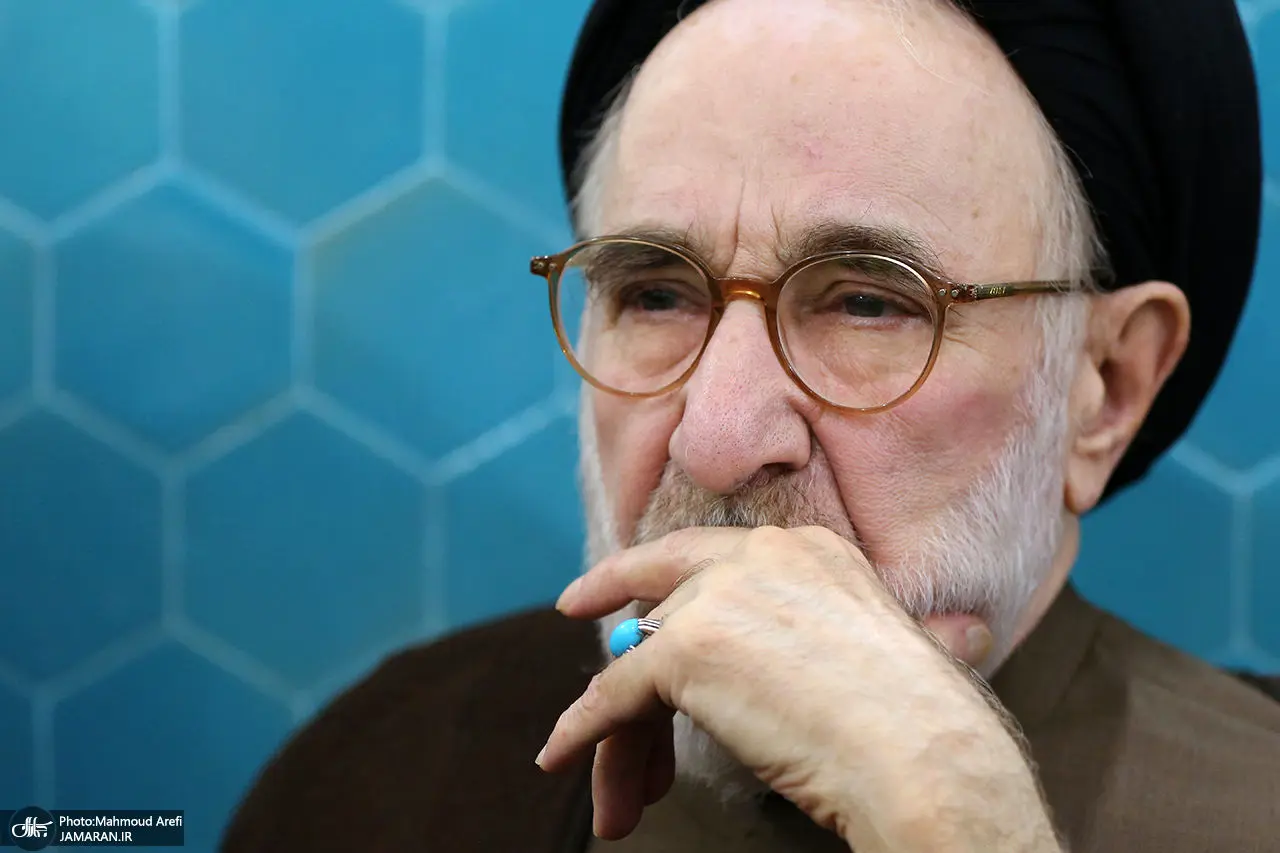 پینگ-پنگ بازی کردن سیدمحمد خاتمی در سفر به یزد