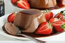 طرز تهیه دسر شکلاتی با سه قلم مواد 