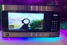 تبدیل مایکروویو ارزان به هیولای گیمینگ دو هزار دلاری!