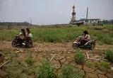 تصاویر؛ روستای غرق‌شده از زیر آب بیرون آمد