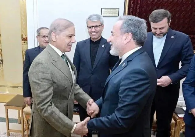 چرا عراقچی به اسلام آباد بازگشت؟