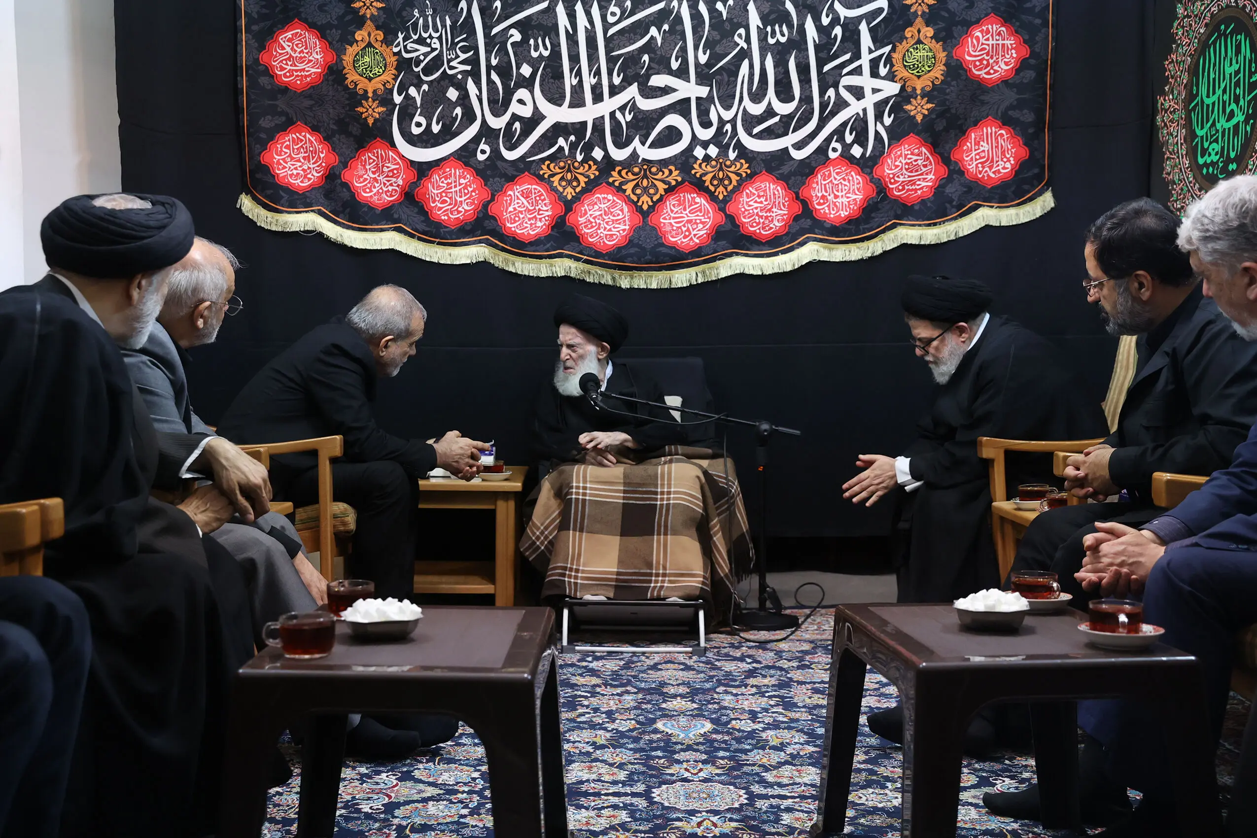  تصاویری از دیدار پزشکیان با شبیری زنجانی