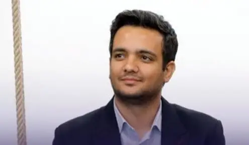 مدیر شهرداری توهین کننده به استقلال در پرسپولیس سمت گرفت!