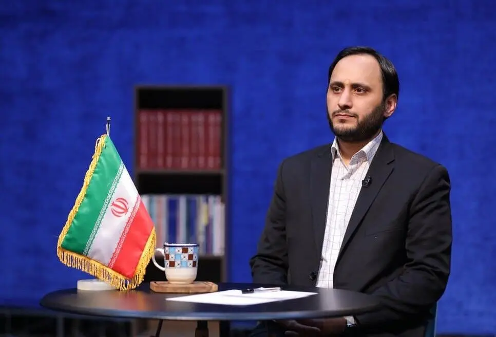 خاطره سخنگوی دولت سیزدهم از واکنش مرحوم رئیسی به حضورش در دانشگاه در جریان اتفاقات ۱۴۰۱؛ از حاج آقا تذکر کم نشنیدیم