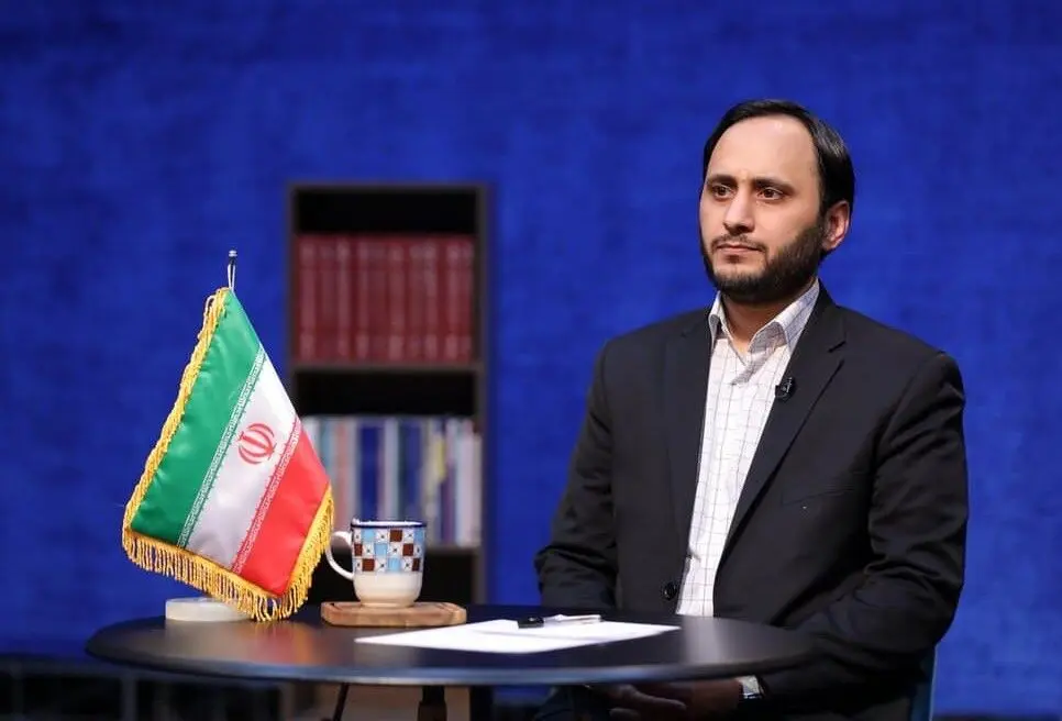 خاطره سخنگوی دولت سیزدهم از واکنش مرحوم رئیسی به حضورش در دانشگاه در جریان اتفاقات ۱۴۰۱؛ از حاج آقا تذکر کم نشنیدیم