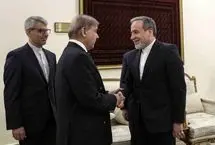 تغییر چهره شهباز شریف پس از گفت‌وگوی کوتاه با عراقچی؛ ماجرا چه بود؟