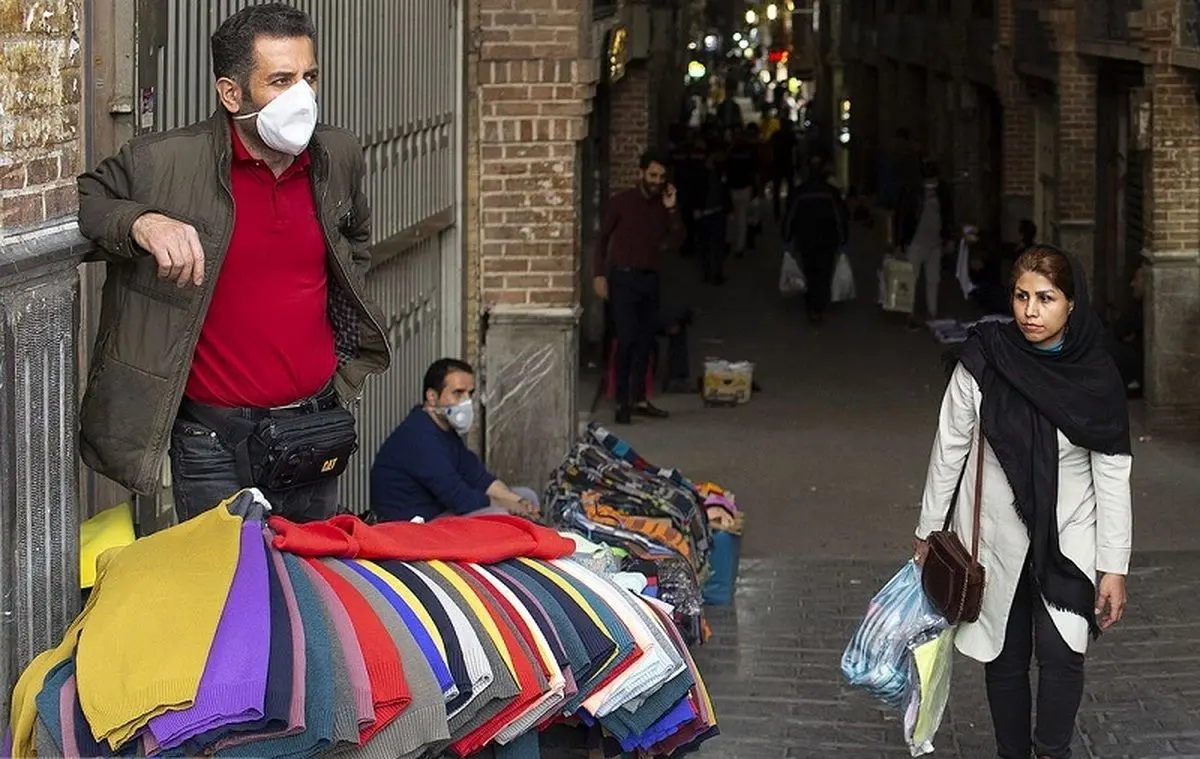 عجیب اما واقعی؛ اجاره موزاییکی پیاده‌رو مقابل مغازه‌ها در تهران