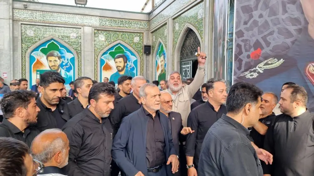 پزشکیان در مراسم بزرگداشت شهدای قرارگاه خاتم الانبیا (ص) 