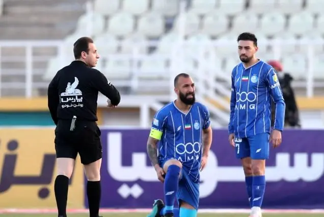 کاپیتان استقلال مسافر امارات می‌شود