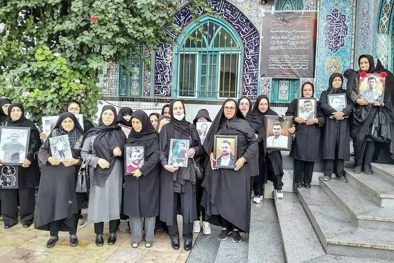 خانواده درگذشتگان کمپ