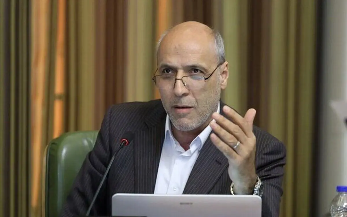 تشکری هاشمی: به‌جای هزینه برای تخریب منتقدان، پول‌ها را خرج بهبود شهر کنید
