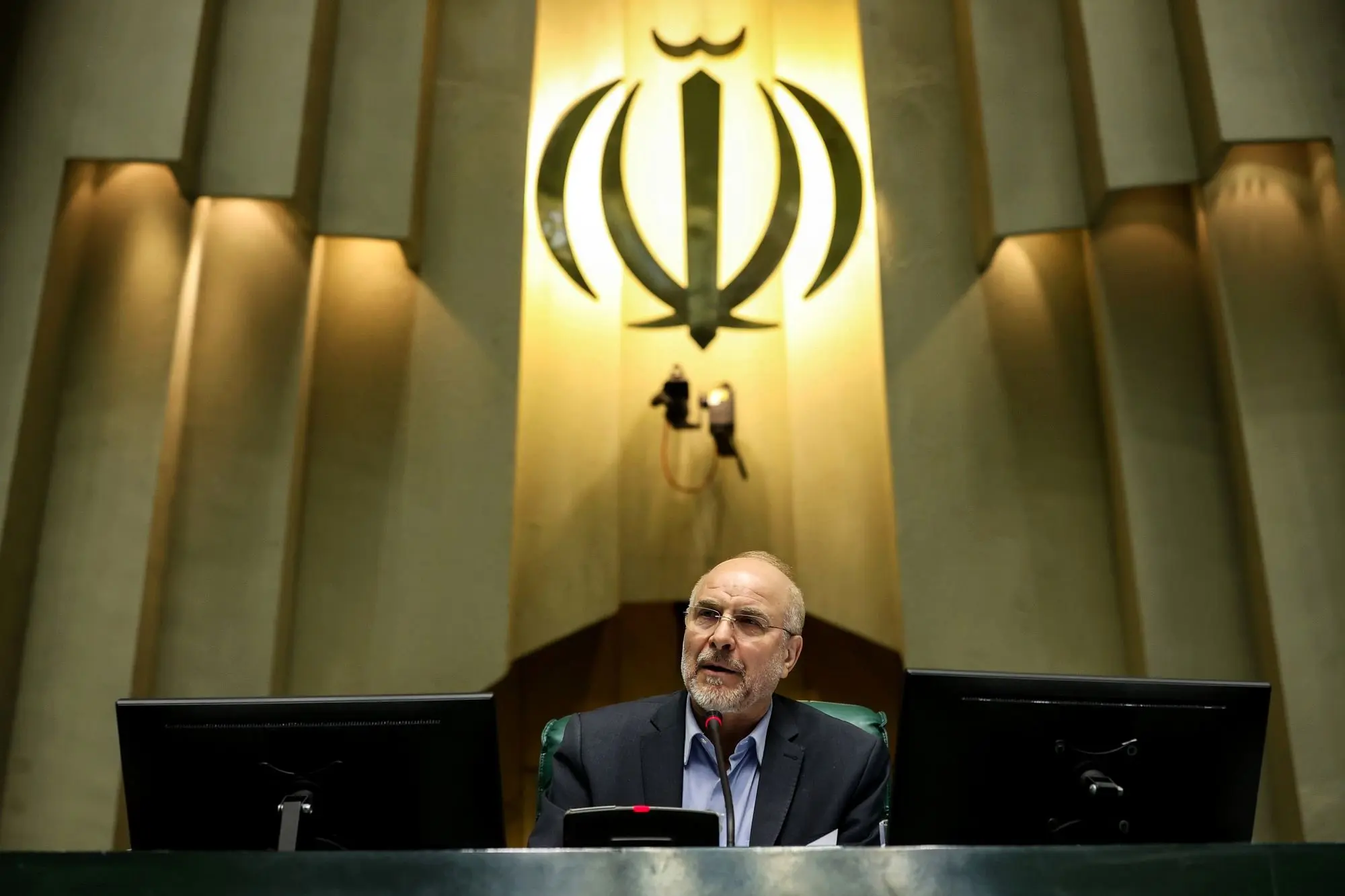 قالیباف: ورود رسمی آمریکا به جنگ به معنی ناتوانی رژیم اسرائیل است
