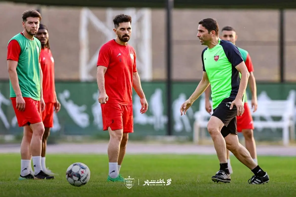 پستی در پرسپولیس بدون حضور بازیکن تخصصی!