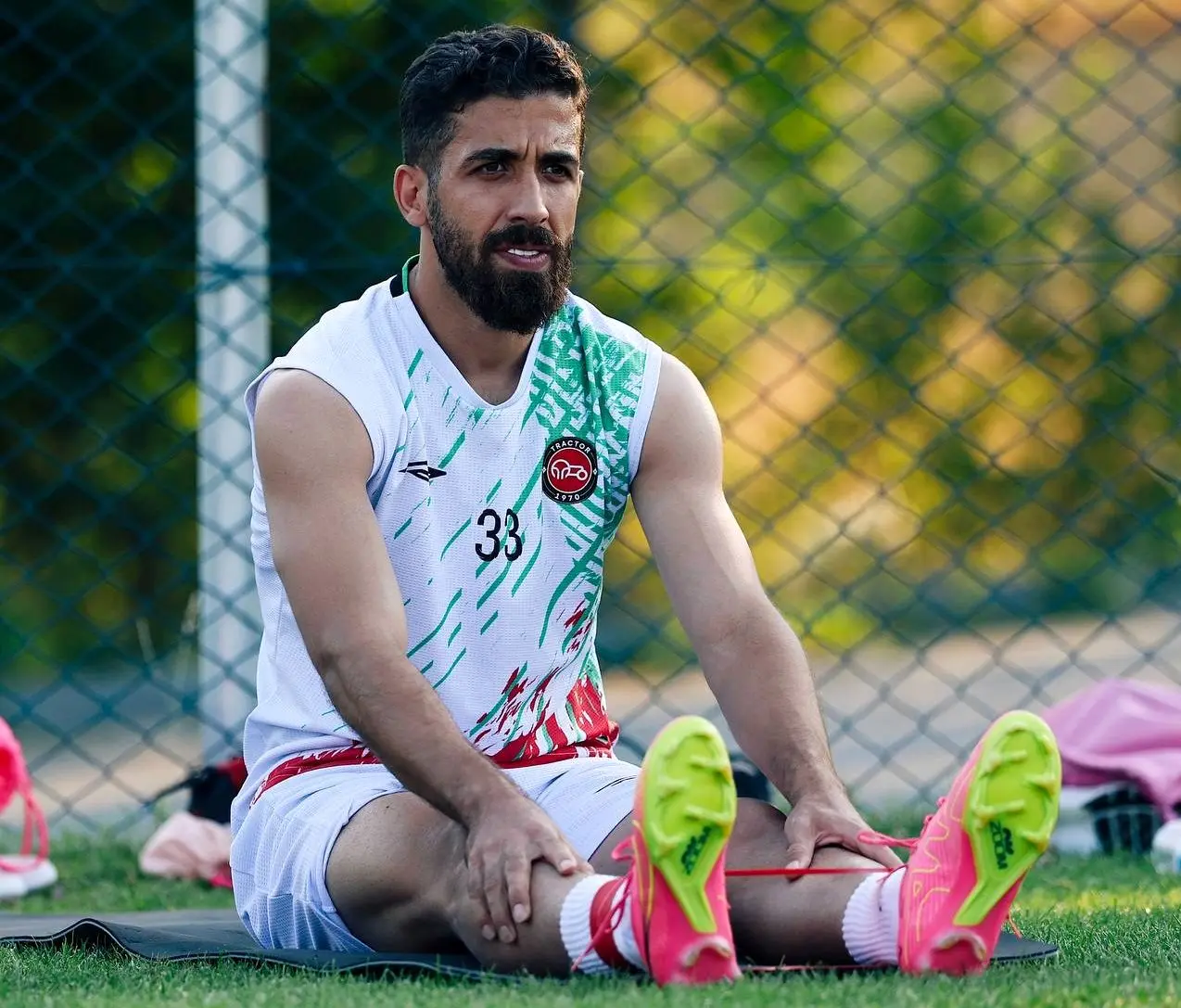ببینید؛ گل به خودی یک پرسپولیسی در ترکیب تراکتور!