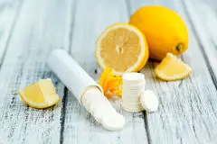 ۲ ویتامینی که بهترین دشمن آلودگی هوا هستند