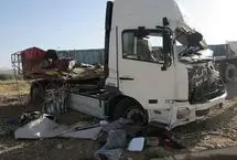 تصادف تریلی و پژو در زنجان ۶ فوتی برجا گذاشت
