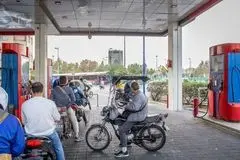 دو نقش متفاوت مجلس برای عبور از بحران بنزین