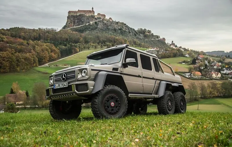 مرسدس-بنز G 63 AMG شش چرخ