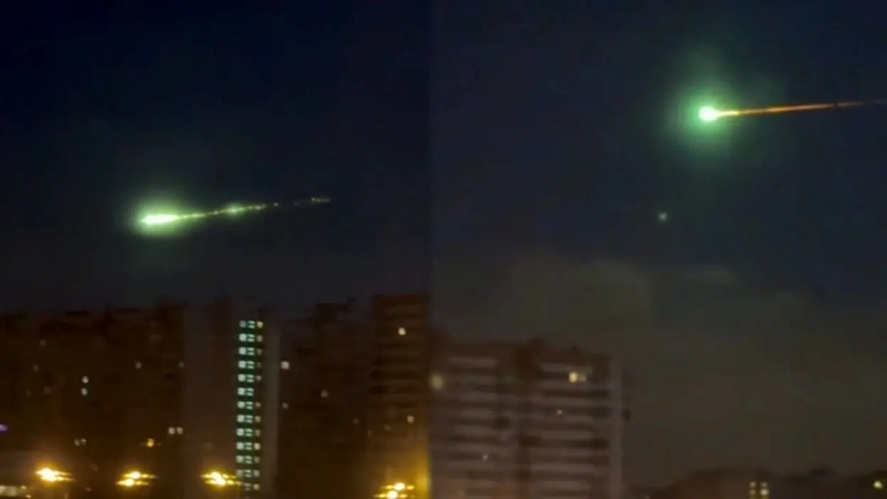 ببینید؛ گوی آتشین مرموز آسمان مسکو را روشن کرد