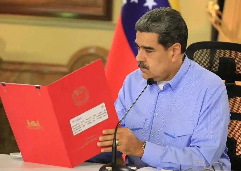 مادورو هم ضرب‌الاجل تعیین کرد