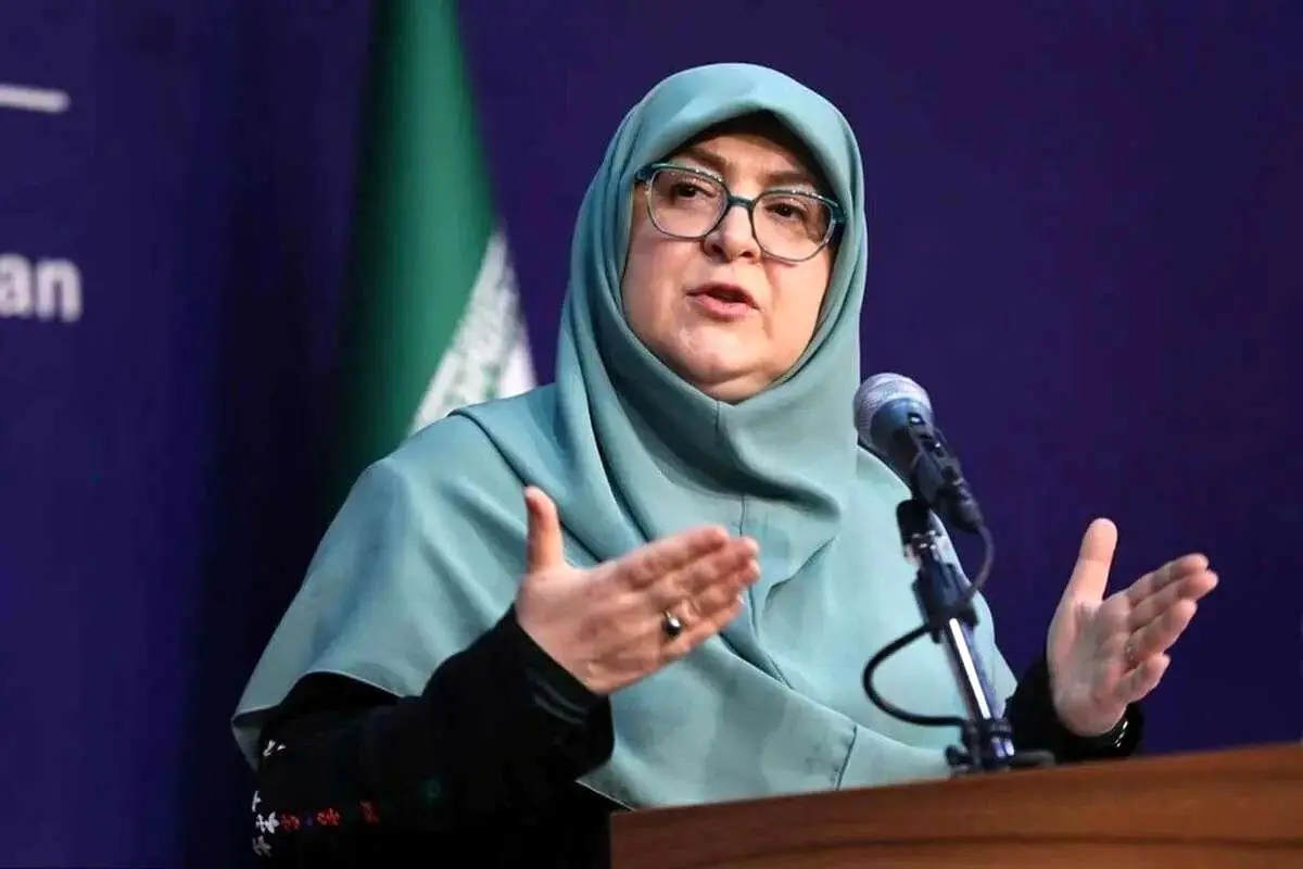 مهاجرانی: تغییر ساعت مدارس با همین روال پیش خواهد رفت