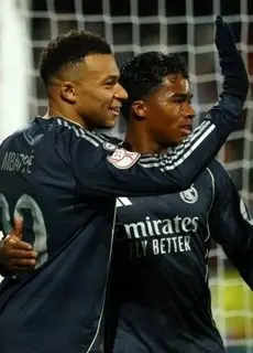 امباپه به رکورد کریستیانو رونالدو رسید