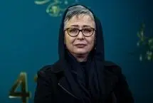ویدئو؛ ناراحتی آزیتا حاجیان از مردم/ برای عزاداری آمدید یا سلفی؟