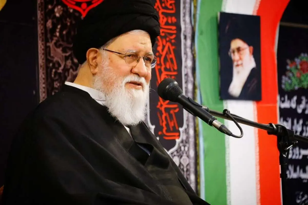 علم الهدی: ساختن بناهای بلند در اطراف حرم رضوی، بی احترامی به امام رضا ست