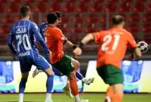 جدول لیگ برتر بعد از برد استقلال مقابل مس و تساوی تراکتور / هفته ۲۲