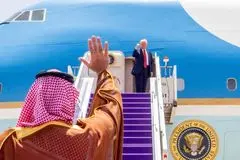 پشت لبخندها و قراردادها؛ در سفر ۴ روزه ترامپ به خلیج فارس چه گذشت؟