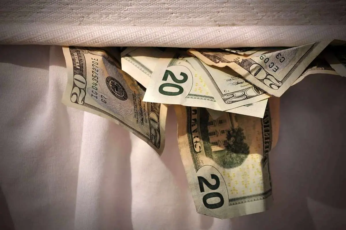 قیمت دلار امروز دوشنبه 7 مهر 1404