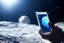 بردن تلفن همراه در سفر به ماه امکان‌پذیر شد
