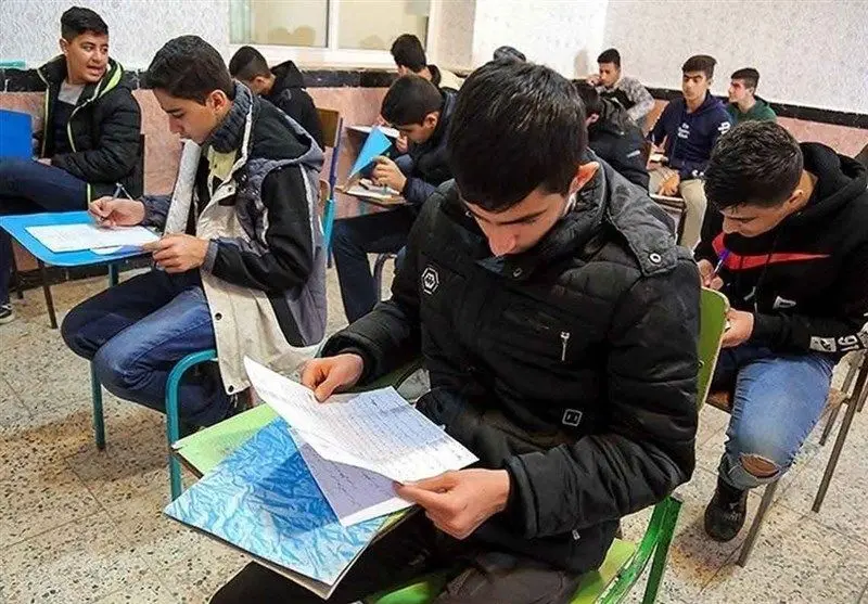 عظیمی‌راد، نماینده مجلس: امسال سوالات امتحانات نهایی افشا شده