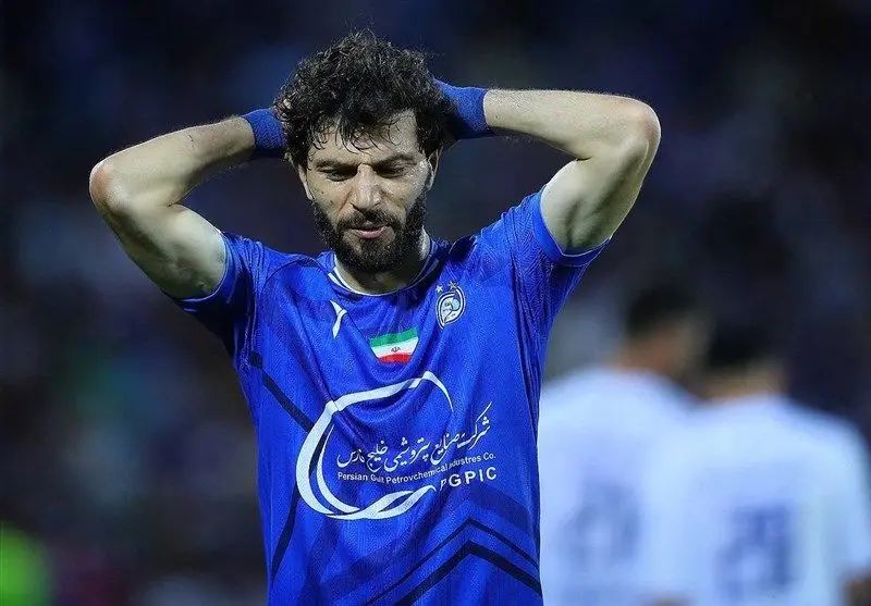 ستاره مصدوم استقلال به قطر رفت