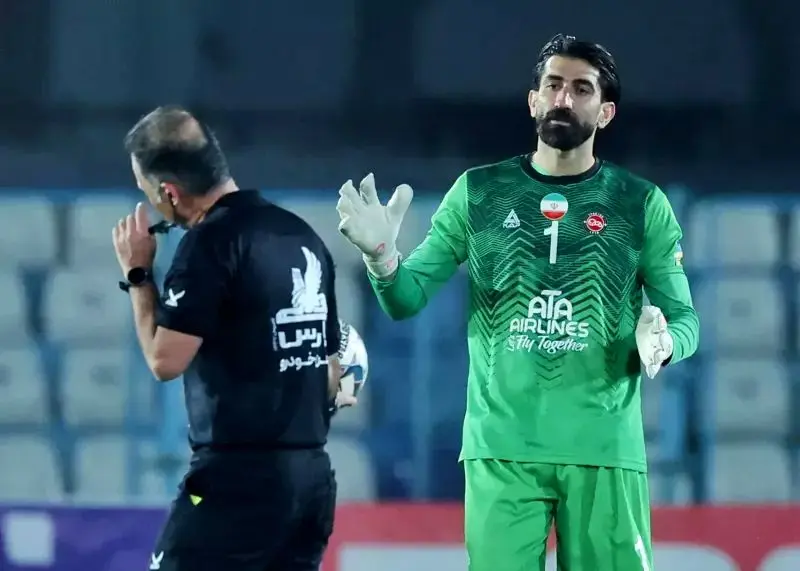 کارشناسی داوری صحنه مشکوک تراکتور-ملوان؛ پنالتی بود؟