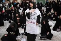 جهان به روایت تصویر؛ از ژست زن روس تا سوگواری زن کفن‌پوش در مرقد امام