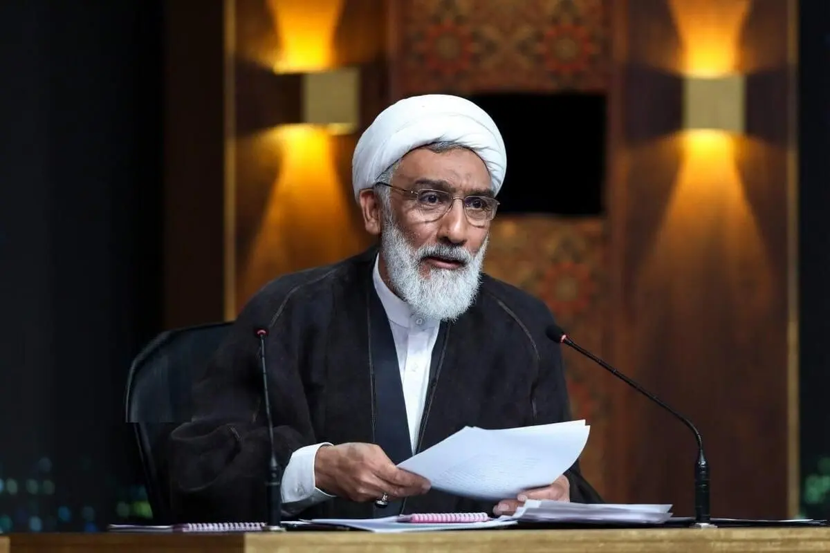 واکنش پورمحمدی به توئیت لاریجانی/ توصیه‌ای به دلسوزان و عقلای نظام