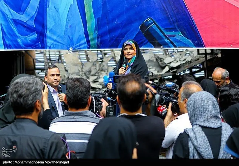 بازدید سفرای ۲۸ کشور از ساختمان شیشه ای  