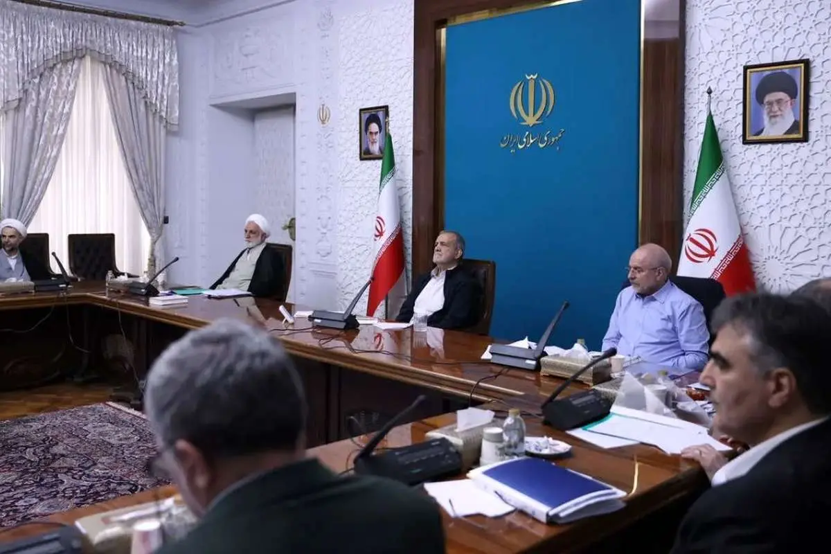 جلسه شورای‌عالی هماهنگی اقتصادی سران سه قوه