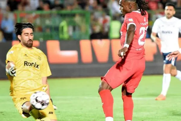 ببینید؛ گل دوم پرسپولیس به ملوان با استارت انفجاری بیفوما دقیقه ۳۴