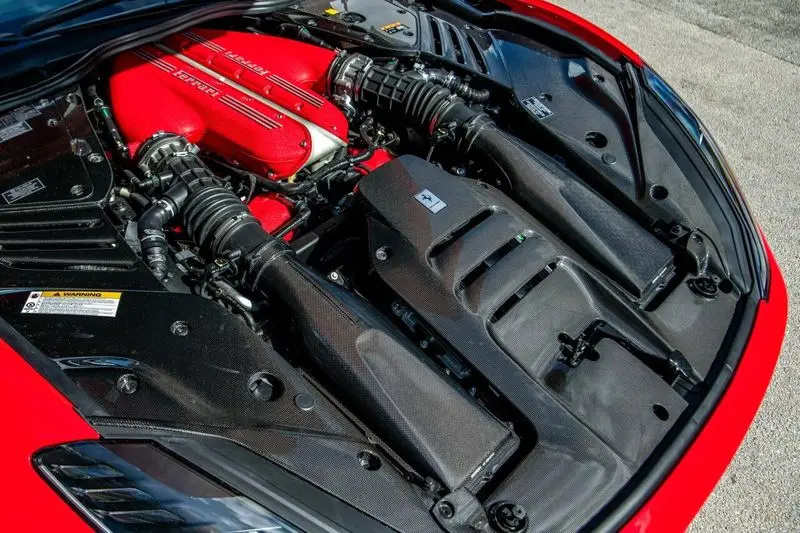 فراری ۸۱۲ کامپتیزیونه A