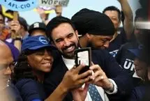 زهران ممدانی سحری را در کنار کارگران خدمات شهری صرف کرد