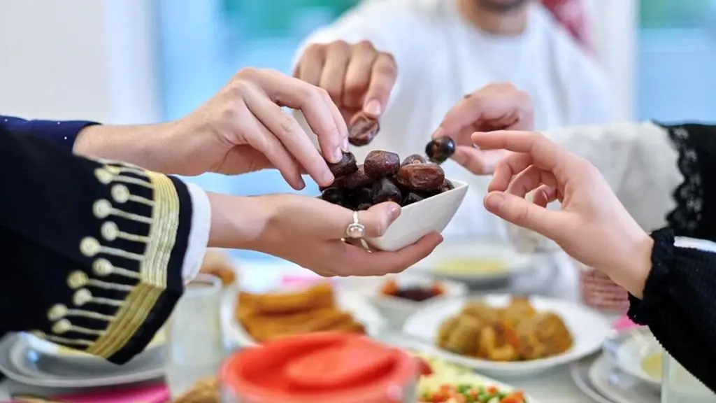 هشدار؛ این افراد نباید روزه بگیرند 